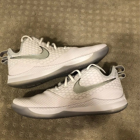 Nike Other - Nike Lebron Witness III